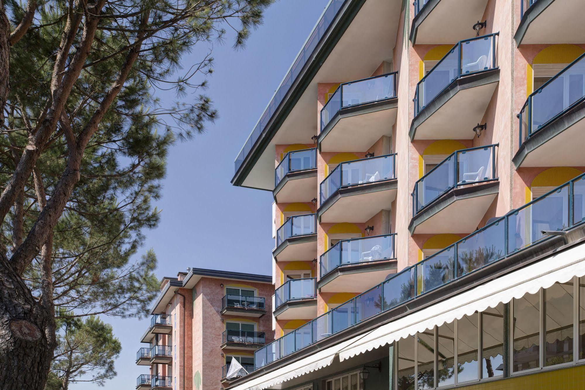 Park Hotel Brasilia Lido di Jesolo Exterior foto
